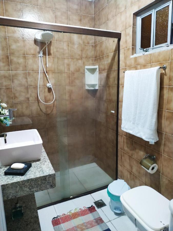 Apartamento Espacoso Localizado No Centro De Angra Dos Reis Exterior photo